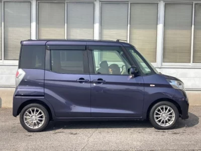 Nissan DAYZ ROOX  с аукциона в Японии