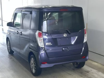 Nissan DAYZ ROOX  с аукциона в Японии