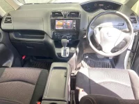 Nissan SERENA лот № 3050 оценка 3.5  с аукциона в Японии 3