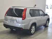 Nissan X-TRAIL лот № 80158 оценка 3.5  с аукциона в Японии 4