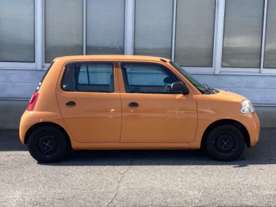 Daihatsu Esse