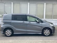 Honda FREED лот № 3087 оценка 4  с аукциона в Японии 2