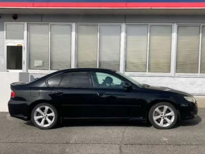 Subaru LEGACY B4