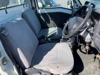 Subaru SAMBAR лот № 80162 оценка 3.5  с аукциона в Японии 6