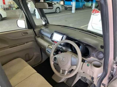 Honda N BOX PLUS