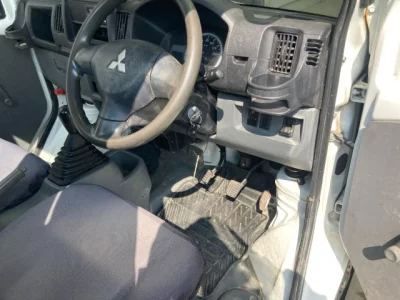 Mitsubishi MINICAB TRUCK  с аукциона в Японии