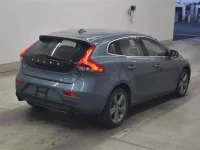 Volvo V40 лот № 25190 оценка 4  с аукциона в Японии 4