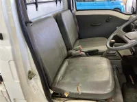 Subaru SAMBAR лот № 80182 оценка 3.5  с аукциона в Японии 6