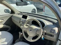 Nissan MARCH лот № 80195 оценка 4  с аукциона в Японии 2