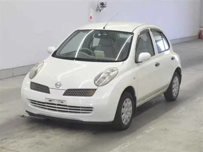 Nissan MARCH  с аукциона в Японии