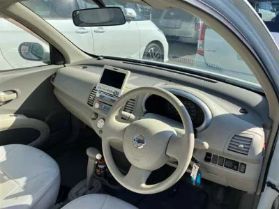 Nissan MARCH  с аукциона в Японии