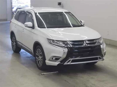 Mitsubishi OUTLANDER  с аукциона в Японии