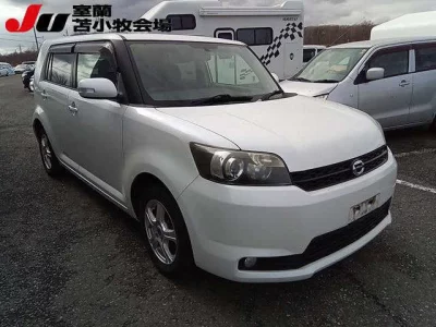 Toyota COROLLA RUMION