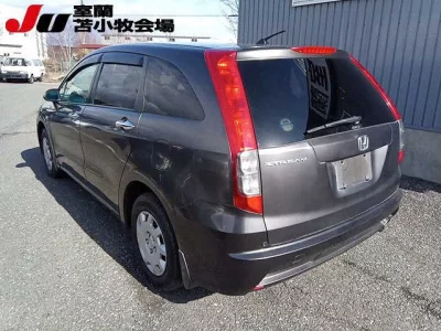 Honda STREAM  с аукциона в Японии