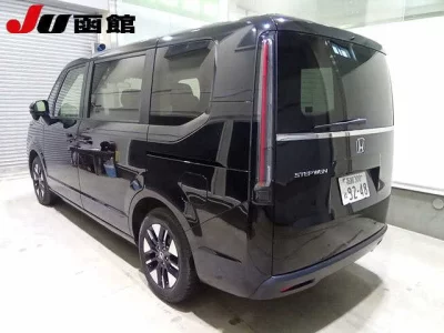 Honda STEP WAGON  с аукциона в Японии