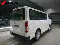Toyota HIACE VAN лот № 1502 оценка R  с аукциона в Японии 1