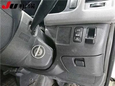 Toyota HIACE VAN  с аукциона в Японии