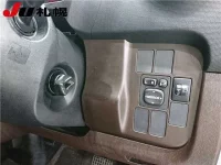 Toyota PASSO лот № 3001 оценка -  с аукциона в Японии 3