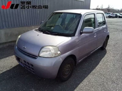 Daihatsu Esse