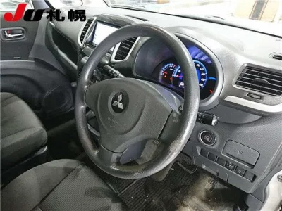 Mitsubishi DELICA D2