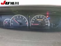 Toyota NOAH лот № 4007 оценка 3  с аукциона в Японии 8