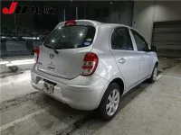 Nissan MARCH лот № 3028 оценка -  с аукциона в Японии 1