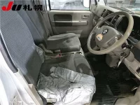 Suzuki EVERY лот № 40 оценка R  с аукциона в Японии 4