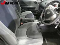 Honda FIT лот № 50 оценка 2  с аукциона в Японии 4