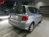 Honda FIT лот № 50 оценка 2  с аукциона в Японии 1