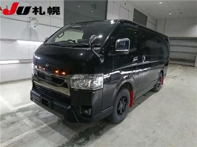 Toyota HiAce Van