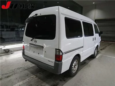 Nissan VANETTE VAN