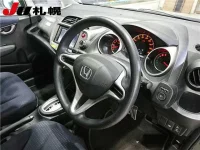 Honda FIT лот № 3076 оценка -  с аукциона в Японии 2