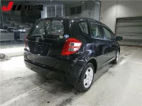 Honda FIT лот № 3076 оценка -  с аукциона в Японии 1