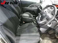 Nissan LAFESTA лот № 3082 оценка -  с аукциона в Японии 4