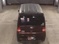 Toyota PIXIS SPACE лот № 6051 оценка 3  с аукциона в Японии 5