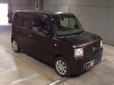Toyota PIXIS SPACE