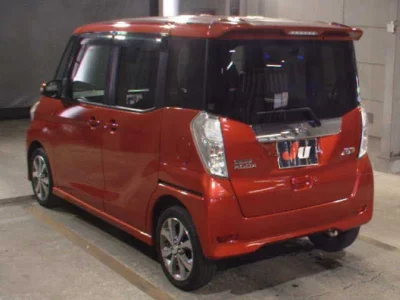 Nissan DAYZ ROOX  с аукциона в Японии