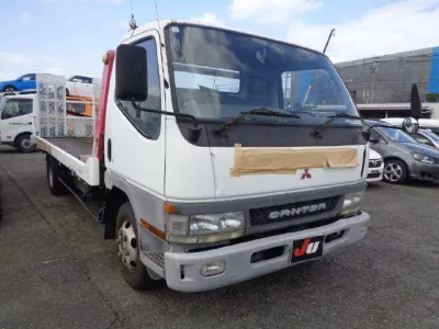 Mitsubishi Fuso Canter