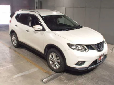 Nissan X-TRAIL  с аукциона в Японии