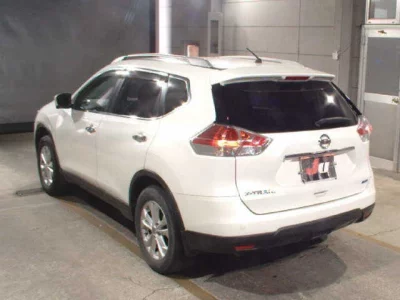 Nissan X-TRAIL  с аукциона в Японии
