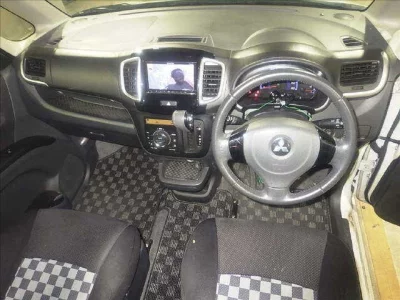 Mitsubishi DELICA D2