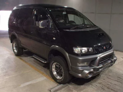 Mitsubishi DELICA