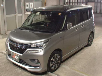 Mitsubishi DELICA D2  с аукциона в Японии