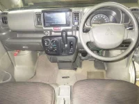 Mitsubishi MINICAB VAN лот № 6023 оценка 3.5  с аукциона в Японии 2