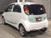 Mitsubishi I-MIEV лот № 6095 оценка 4  с аукциона в Японии 1