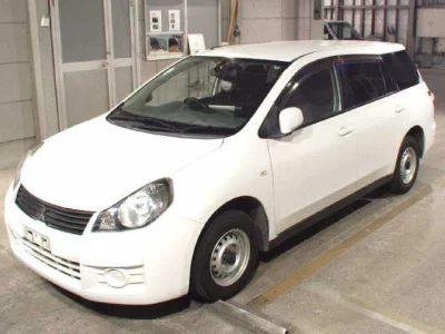 Mitsubishi LANCER VAN