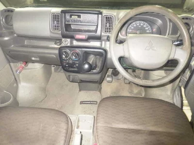 Mitsubishi MINICAB VAN