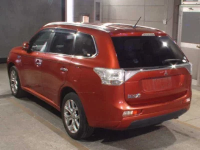 Mitsubishi OUTLANDER PHEV