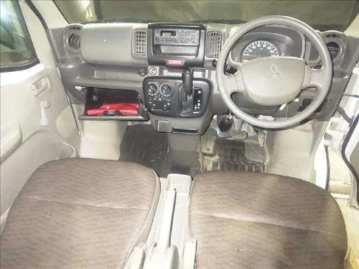 Mitsubishi MINICAB VAN