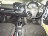 Mitsubishi MIRAGE лот № 6086 оценка 3.5  с аукциона в Японии 2